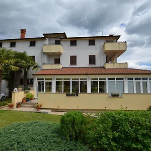  Apartman Zminj Apartments